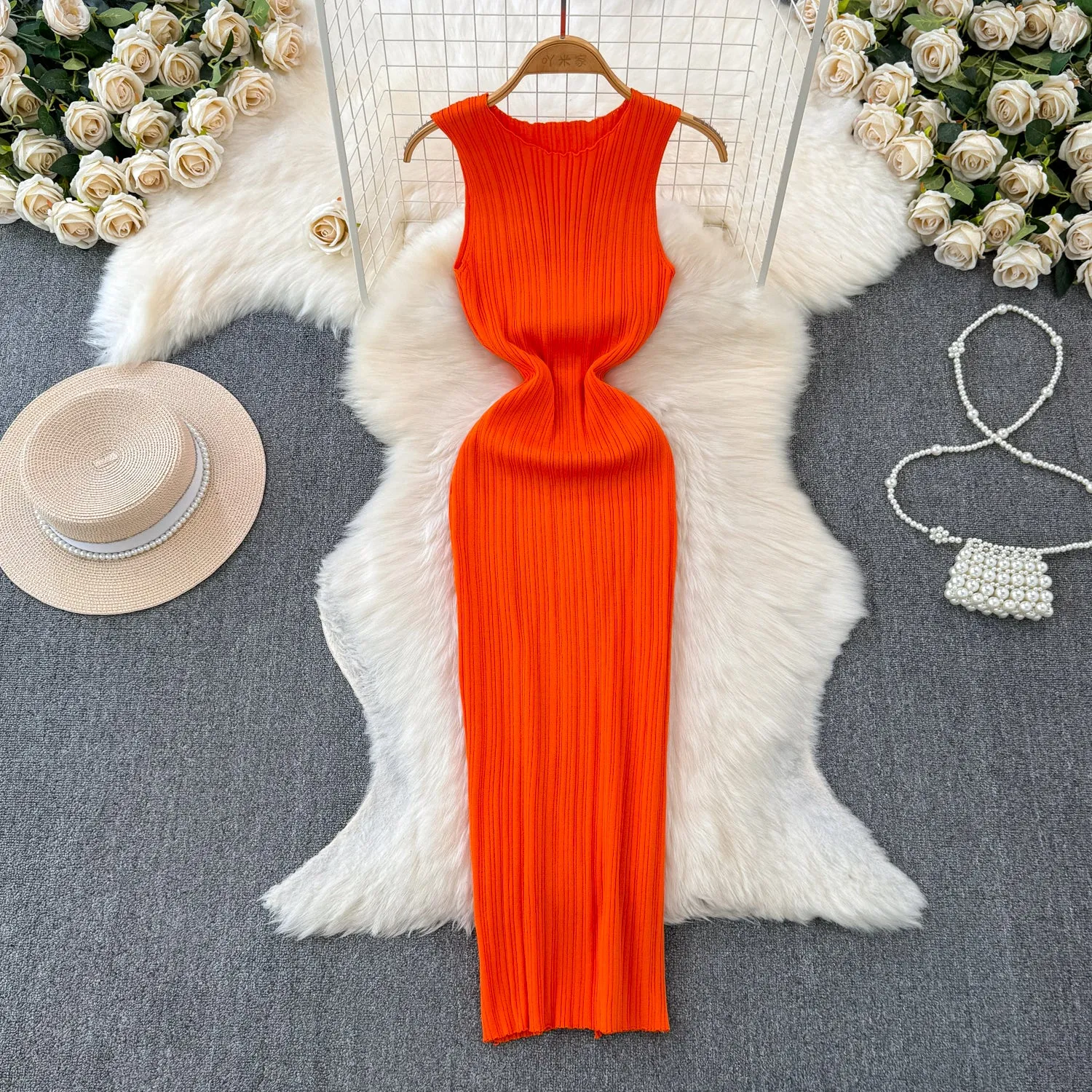 Chic Bodycon Sleeveless Knitted Dress