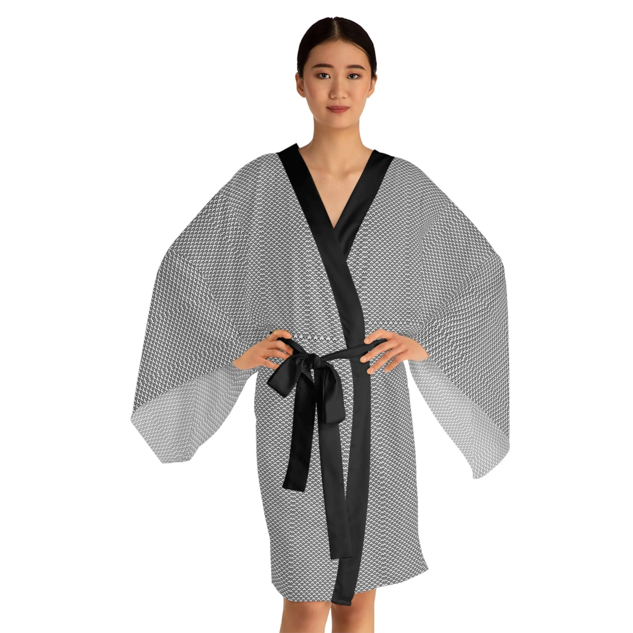 Elegant Japanese-Inspired Long Sleeve Kimono: A Refined Addition for Fashion Enthusiasts