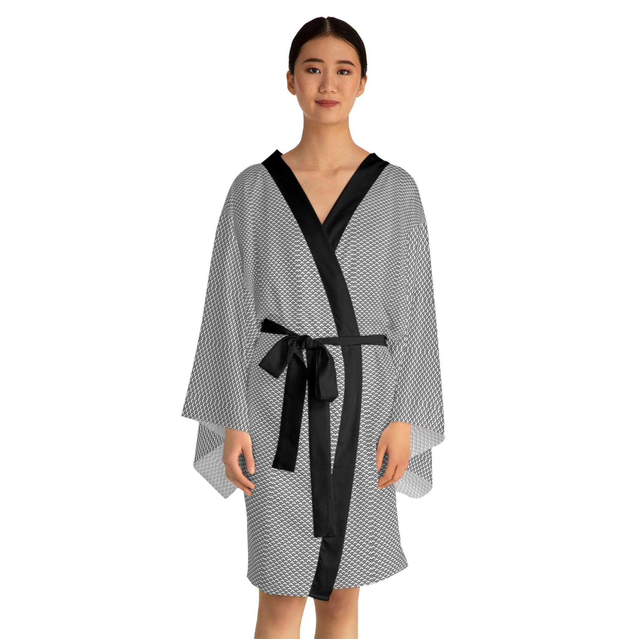 Elegant Japanese-Inspired Long Sleeve Kimono: A Refined Addition for Fashion Enthusiasts