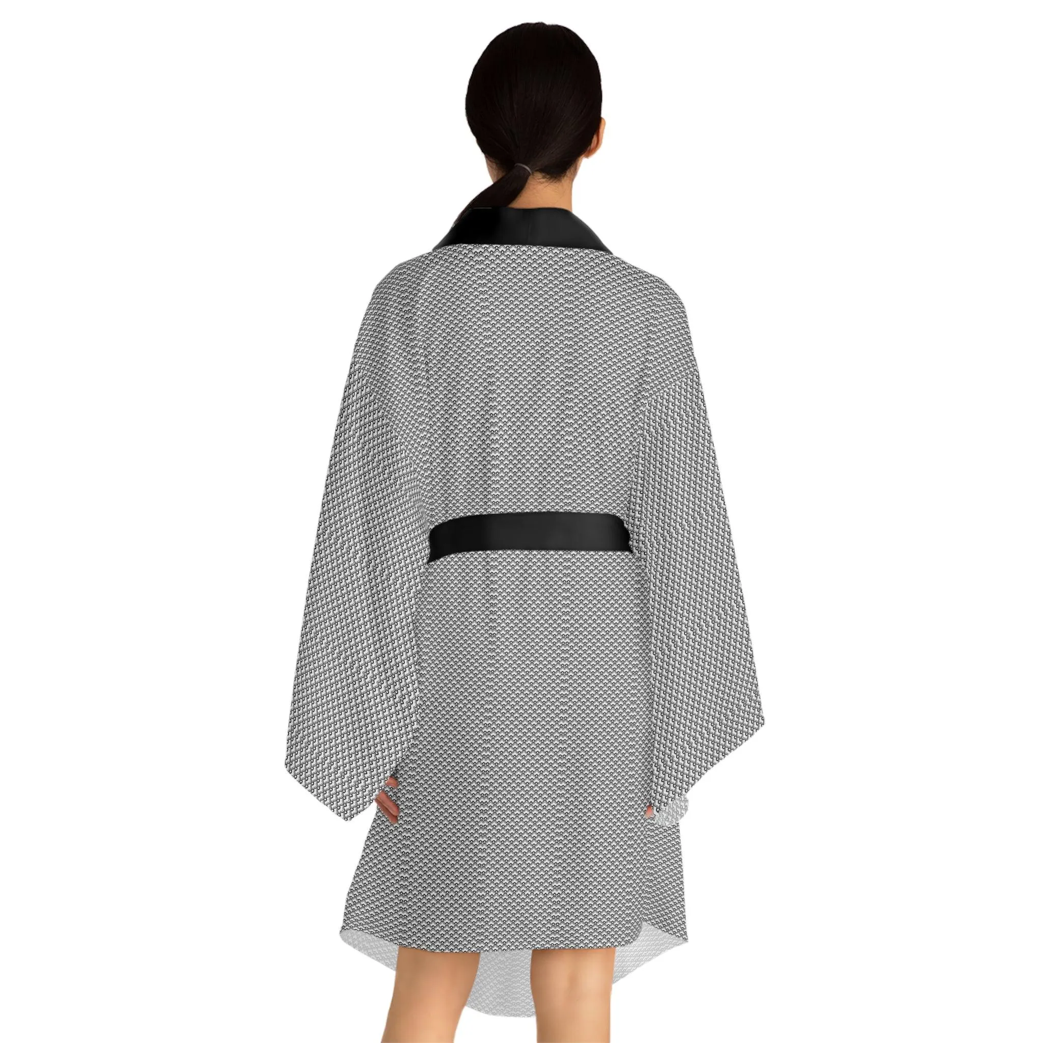 Elegant Japanese-Inspired Long Sleeve Kimono: A Refined Addition for Fashion Enthusiasts