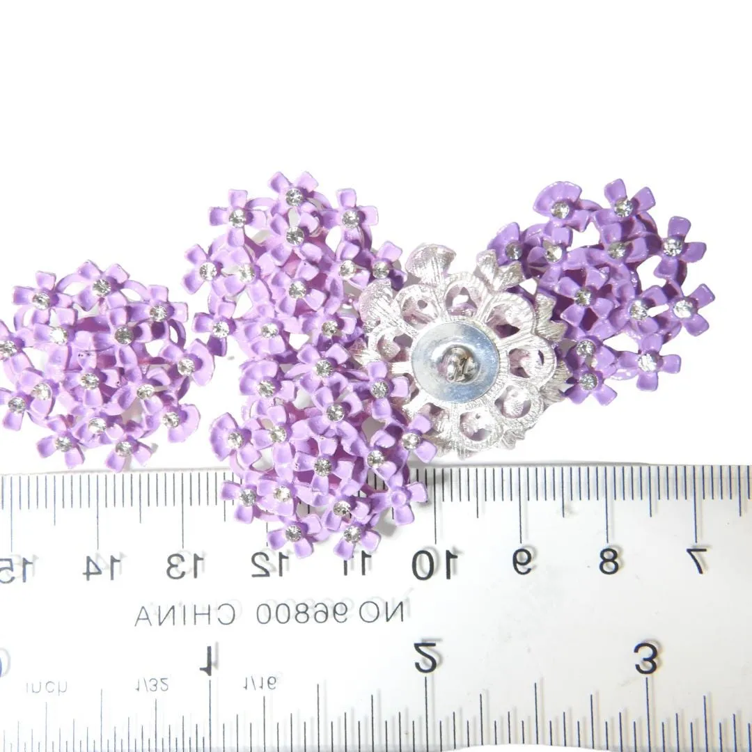 Flower-Shaped Buttons with a shank