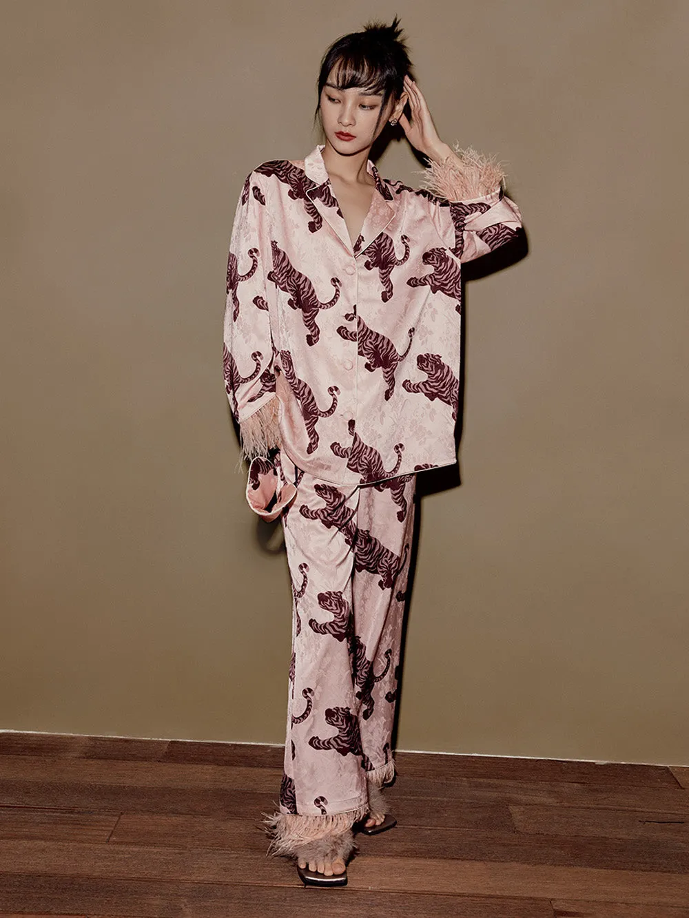 MUKZIN 2 Colors Popular Comfortable New Popular Set Pajamas