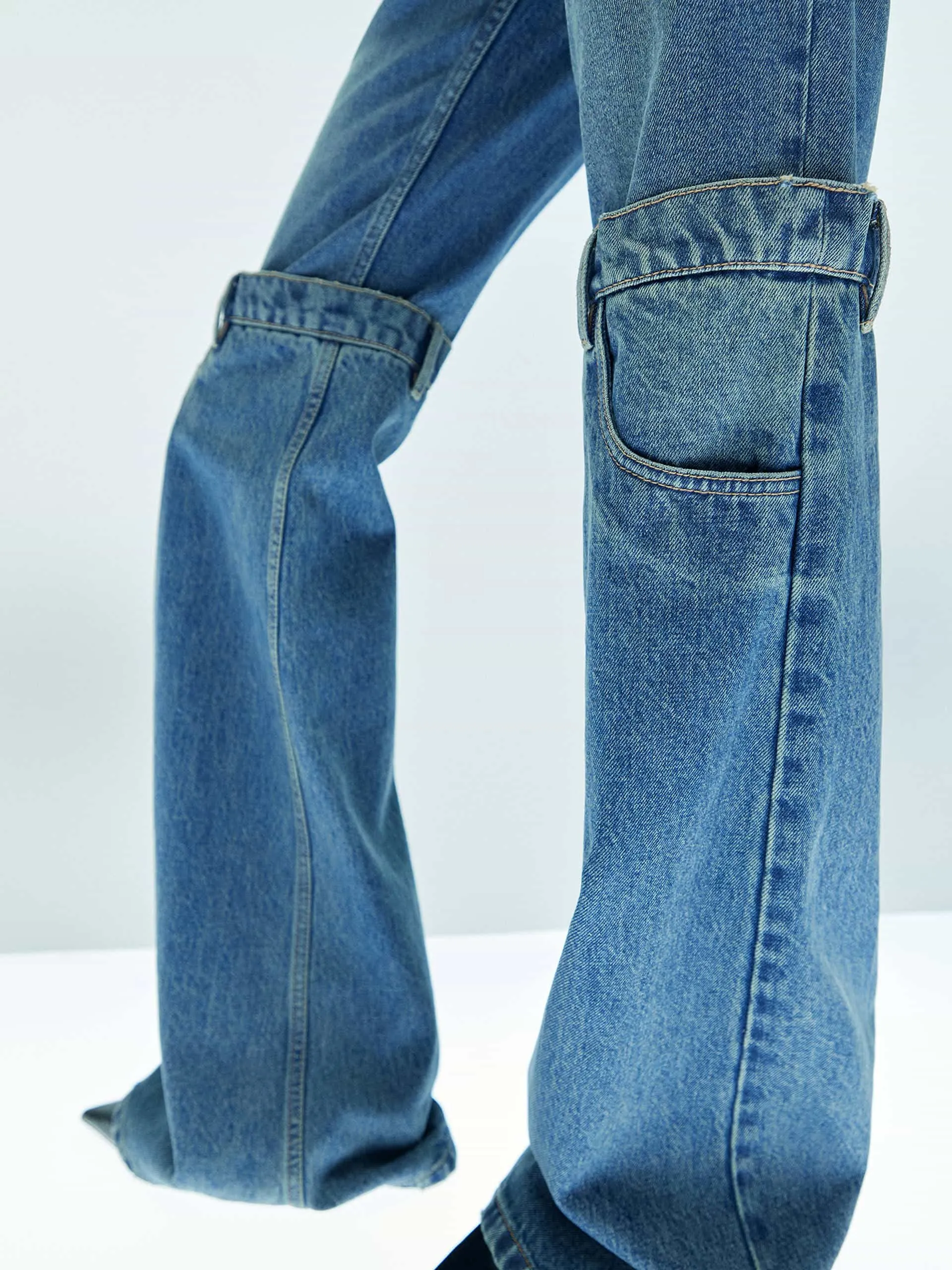 Relaxed Straight Leg Jeans