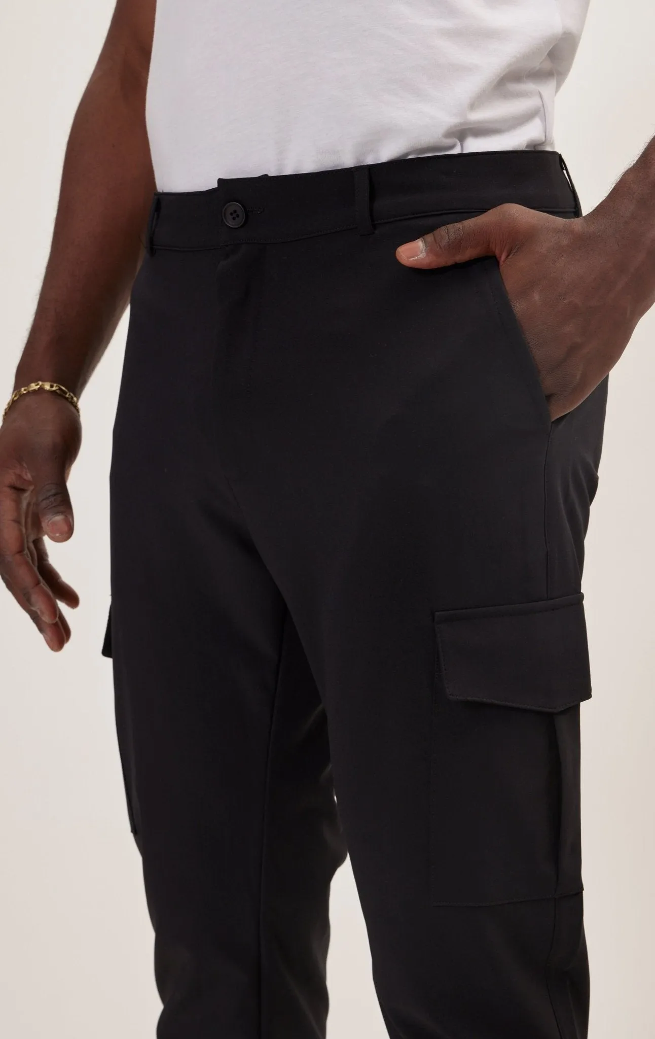 Tapered No-Wrinkle Utility Pants - Black